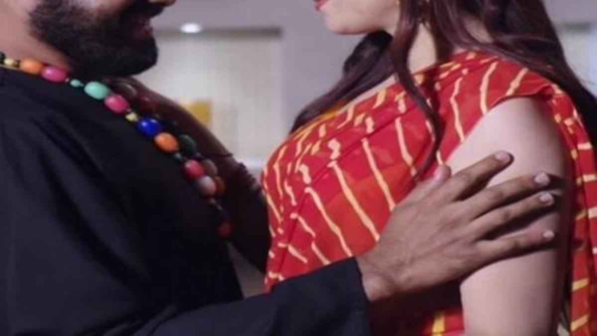 ‘तुम पर भूत-प्रेत का साया है’… महिला को झांसा देकर तांत्रिक ने मिटाई की हवस की प्यास, अब उसको…