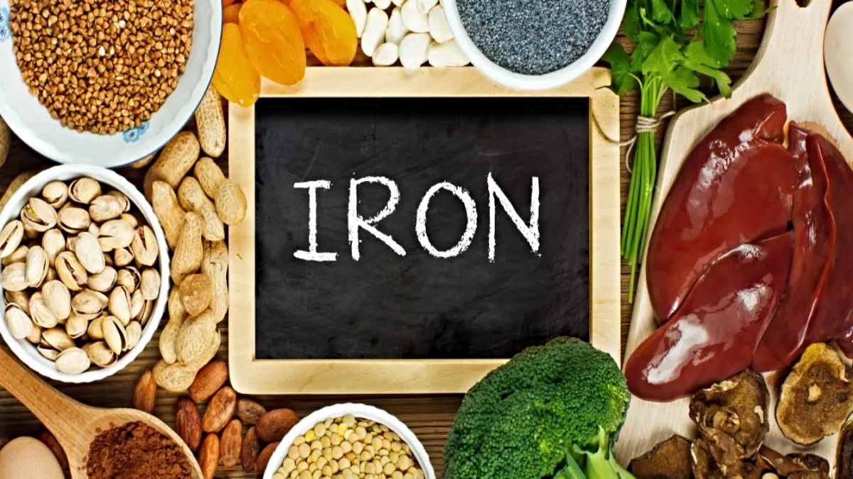 Iron Booster Foods: क्या आपकी भी Body होने लगती हाई सुस्त, आयरन की कमी से बचने के लिए अपनाएँ ये 5 हेल्दी डाइट टिप्स…