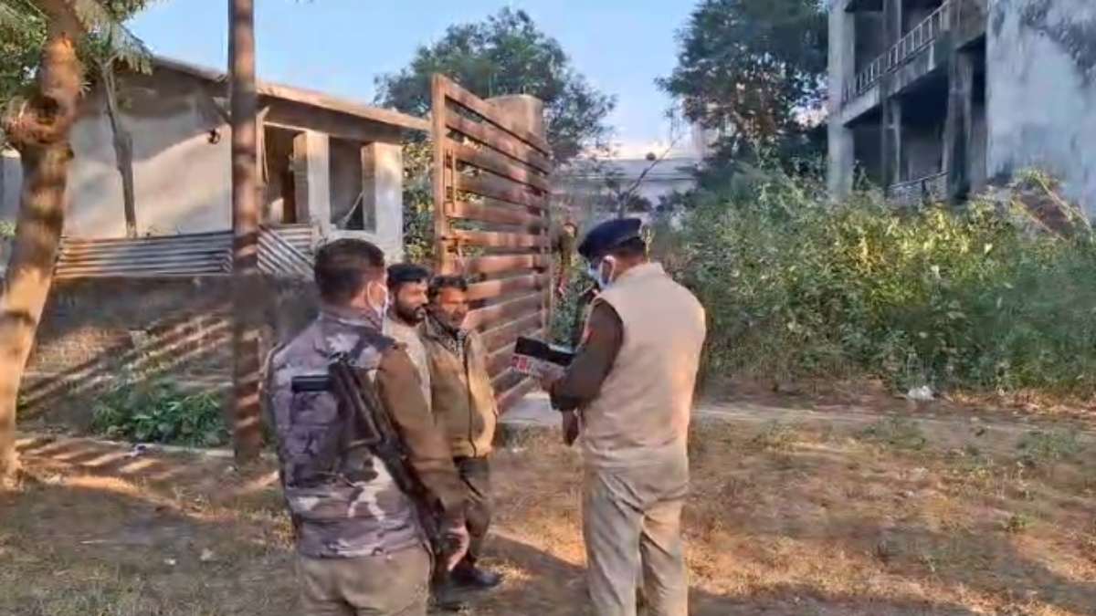 खूनीकांड की खौफनाक तस्वीरः घर से दुकान जाने के लिए निकाला युवक हुआ लापता, फिर कई टुकड़ों मिली लाश