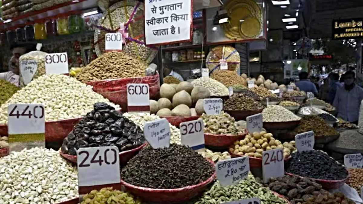 India Retail Inflation Rate: 5.6 परसेंट पर आ सकती है रिटेल महंगाई, जरूरत के चीजों के घट सकते हैं दाम, जानिए लेटेस्ट अपडेट…