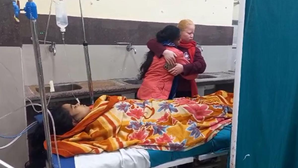 हादसा या आत्महत्या? छात्रावास की छत से गिरी दिव्यांग छात्रा की इलाज के दौरान मौत, सवालों के घेरे में प्रबंधन