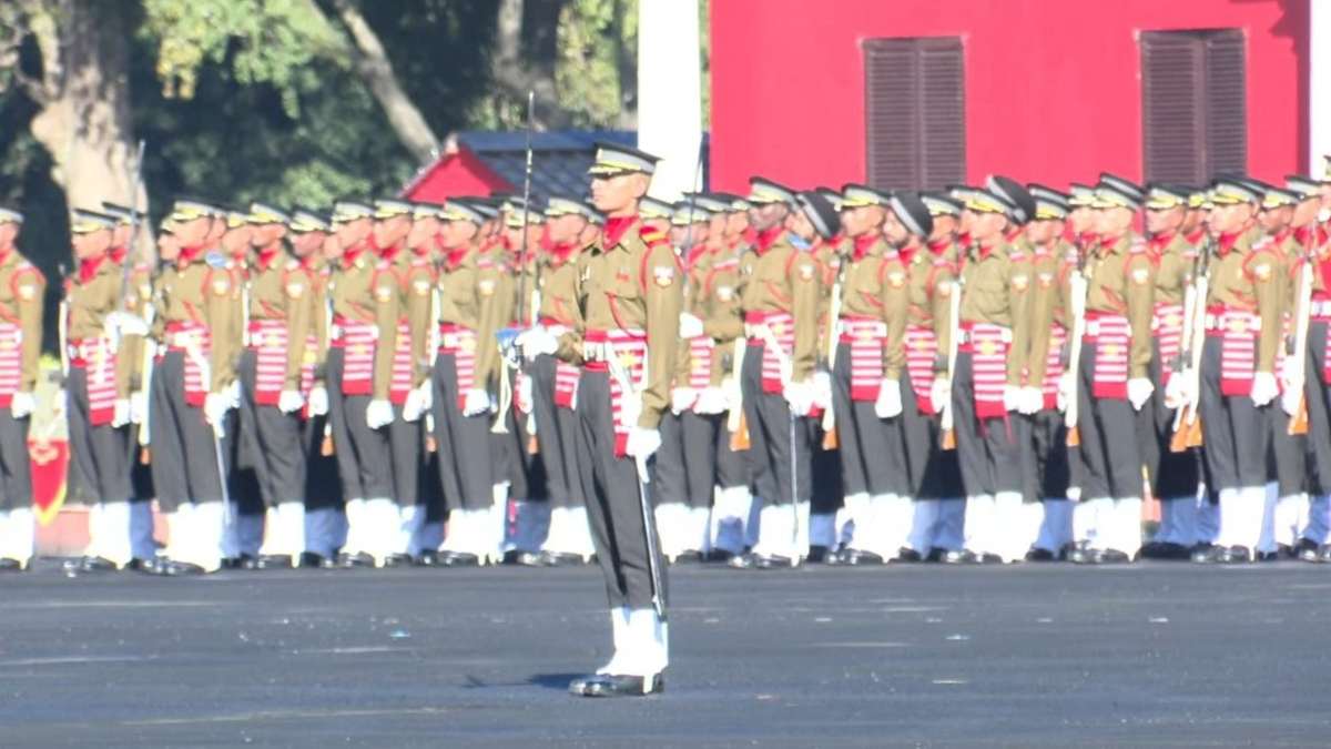 IMA पासिंग आउट परेडः भारतीय थलसेना को मिलेंगे 456 युवा सैन्य अधिकारी, नेपाल के सेना प्रमुख अशोक राज लेंगे परेड की सलामी