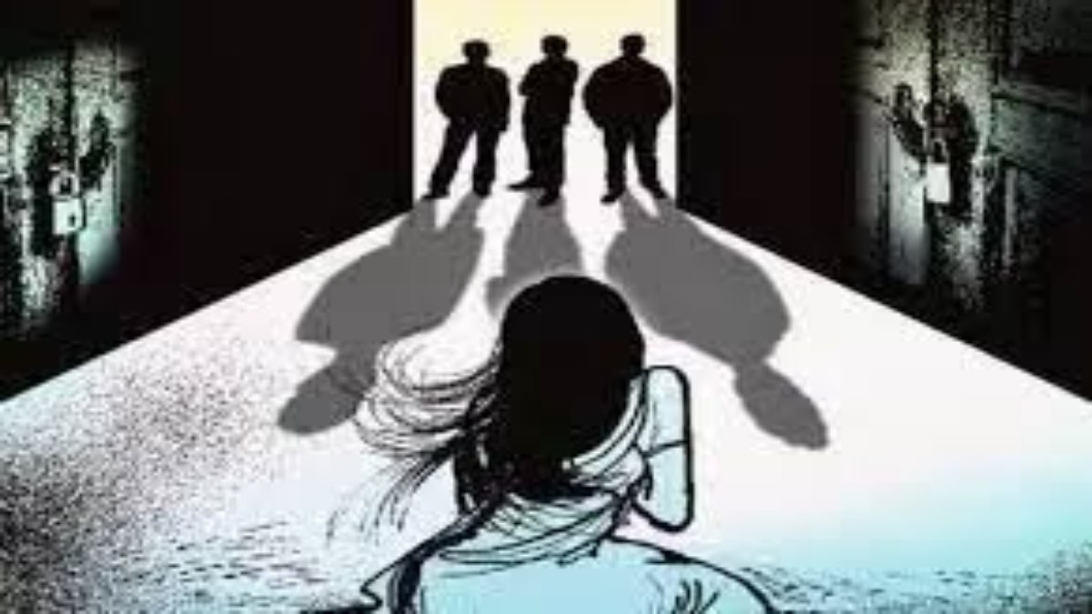 दबंगों की दबंगई तो देखिए… महिला दुकानदार को निर्वस्त्र कर पीटा, जानिए क्या है मारपीट की वजह
