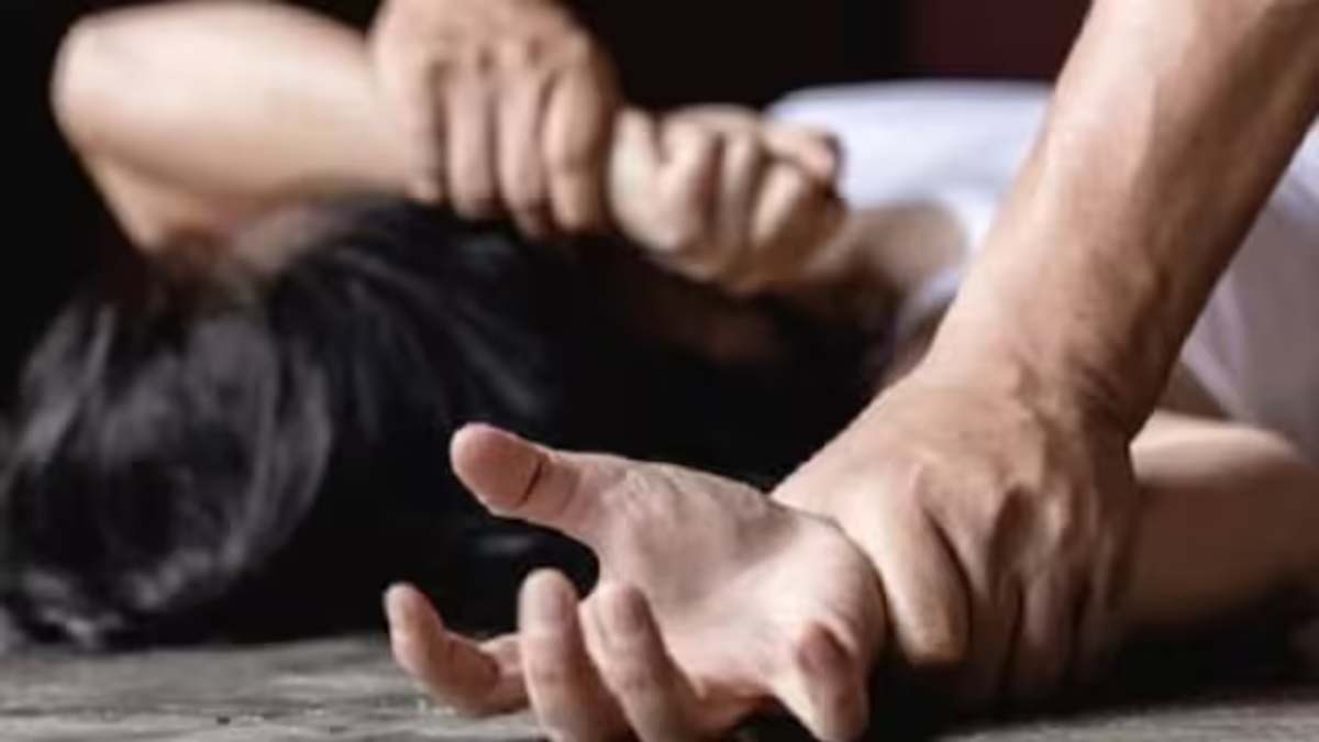 सोशल मीडिया पर दोस्ती, बुलाया मिलने और फिर 4 दरिदों ने बनाया हवस का शिकार, जानिए हवस की हैरान कर देने वाली वारदात…