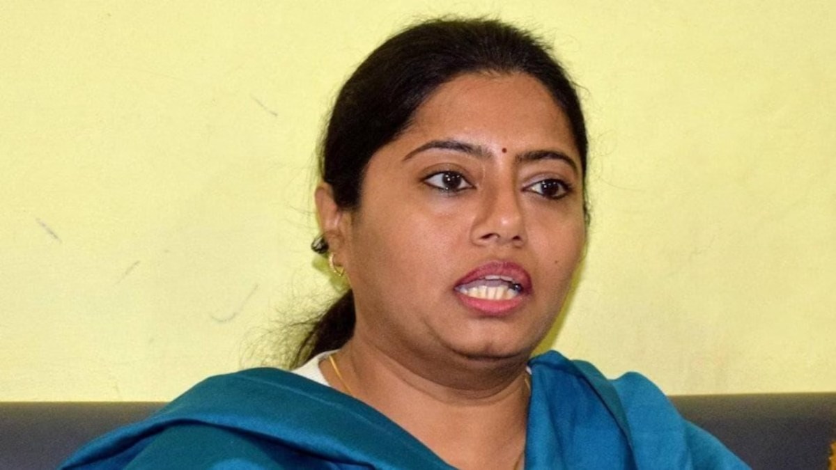 सपा विधायक पल्लवी पटेल का भाजपा पर करारा हमला; कहा-  सरकार भ्रष्टाचार को छिपाने के लिए करती है हिंदू-मुस्लिम