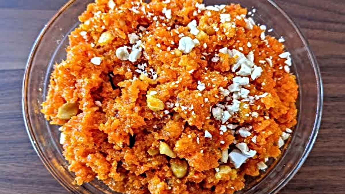 Gajar ka Halwa: अगर आपने अब तक नहीं बनाया गाजर का हलवा तो एक बार Try करें ये रेसिपी…