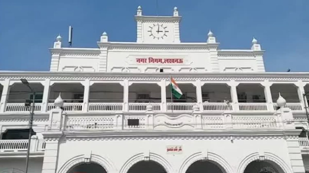UP NEWS : राजधानी के जोन 1 और 3 के अधिकारी किए गए इधर से उधर