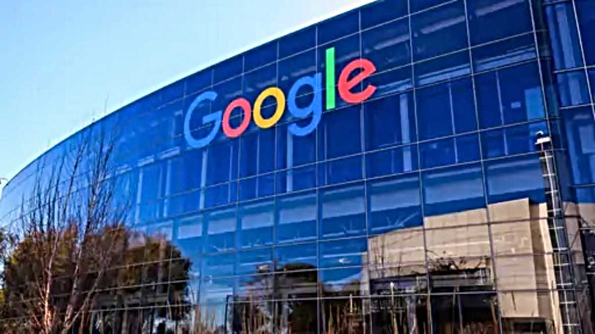 Google Layoff Update: गूगल के CEO Sundar Pichai ने दिया जोरदार झटका, निकाले जाएंगे सैंकड़ों कर्मचारी, एक साथ 12,000 को पहले ही निकाल चुके…