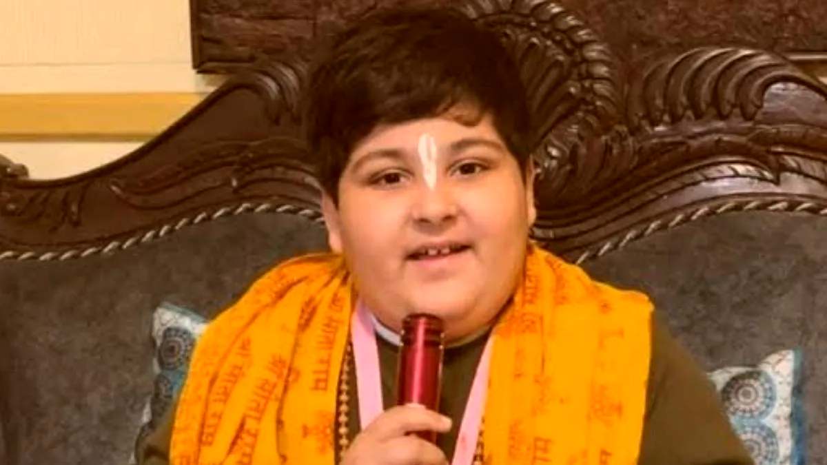 ‘राधा नाम लेने को भी धंधा…’, ट्रोलर्स पर भड़के अभिनव अरोड़ा, 7 यूट्यूबर्स के खिलाफ पहुंचे कोर्ट, जानिए बाल संत ने क्या कहा?