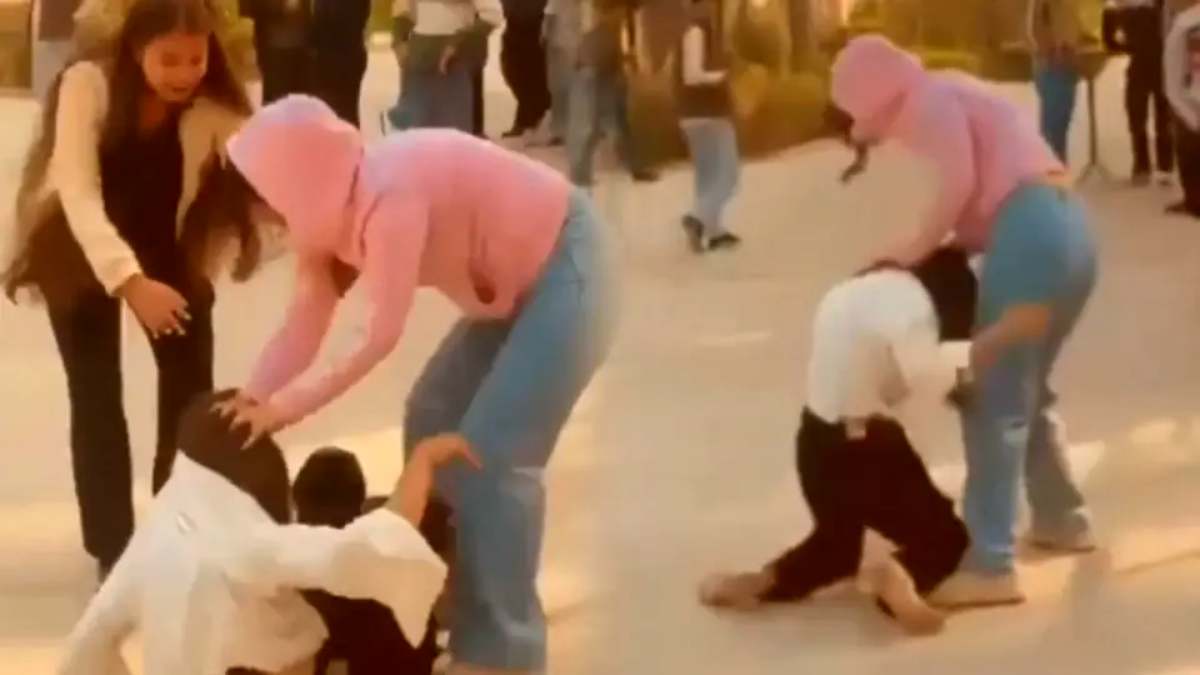 वो सिर्फ मेरा है, तेरा नहीं…बॉयफ्रेंड को लेकर 2 लड़कियों के बीच छिड़ गया ‘युद्ध’, बाल पकड़कर की थप्पड़ों की बारिश, देखें VIDEO