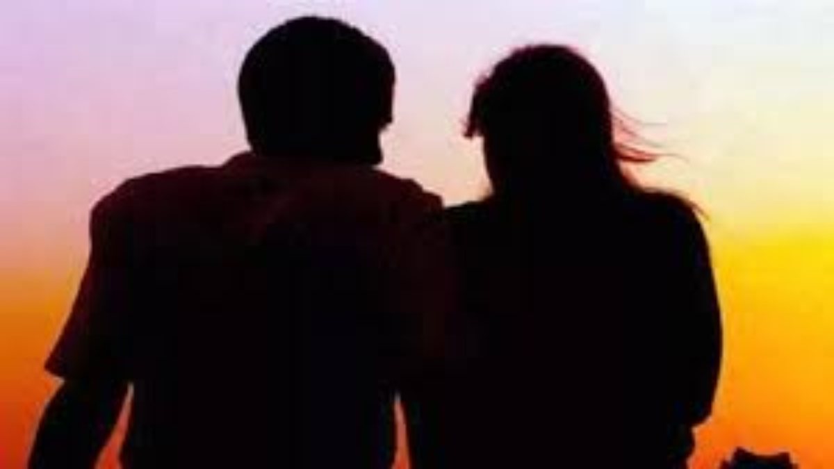 ‘साहब मेरी पत्नी को खोज दीजिए’! बेटी की होने वाली थी शादी, उससे पहले आशिक के साथ नौ दो ग्यारह हुई 45 साल की मां, अब…