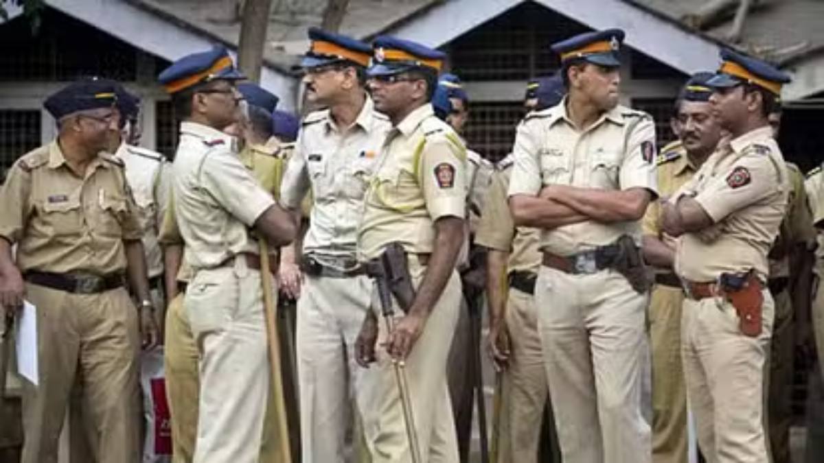 महाराष्ट्र में ATS का बड़ा एक्शन: 17 बांग्लादेशी नागरिकों काे किया गिरफ्तार, स्पेशल ऑपेरशन के तहत हुई कार्रवाई