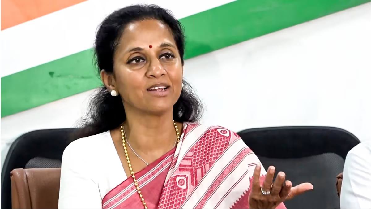 ‘मैं खुद चार बार…’, EVM पर एनसीपी सासंद सुप्रिया सुले ने दी कांग्रेस और उद्धव को नसीहत, बोलीं- जब तक हमारे हाथ…
