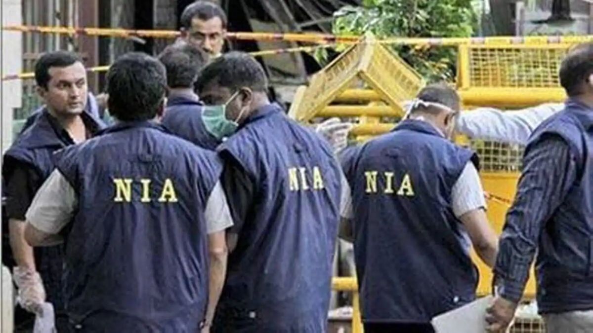 झारखंड और छत्तीसगढ़ में NIA ने की छापेमारी, कई लाख नकदी समेत नक्सल सामग्री बरामद