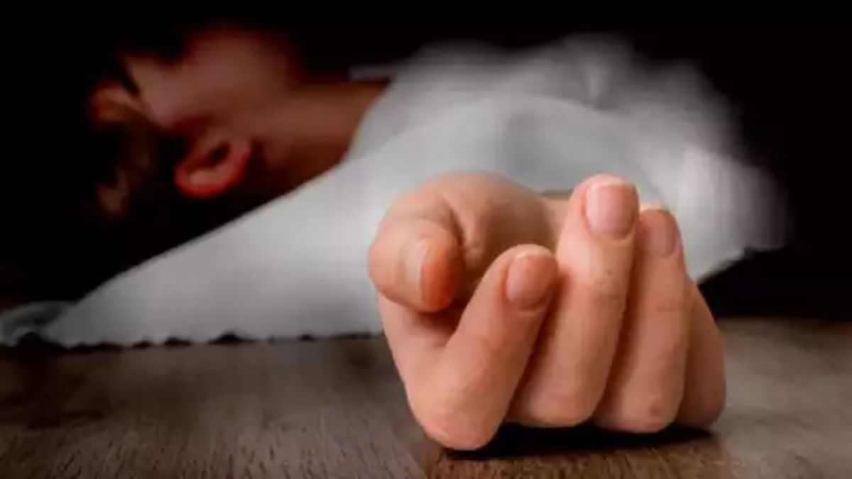 क्या जमाना आ गया है! पिता ने बेटी को डांटा तो फांसी लगाकर दे दी जान, जानिए कौन सी बात लगी इतनी बुरी…