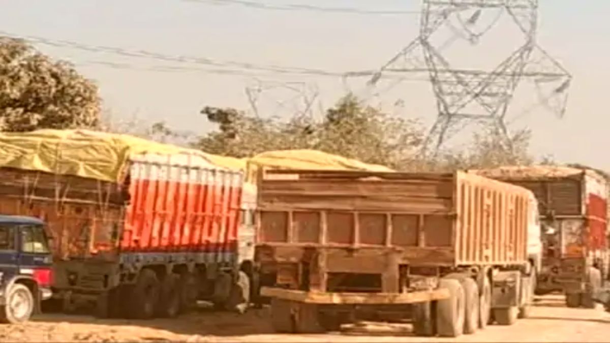 UP में ऐसा है कानून का राज! पुलिस कस्टडी से 19 ट्रक लेकर फरार हो गया था दबंग, 7 किया बरामद, जानिए कानून के रखवालों को शातिरों ने कैसे दिया गच्चा