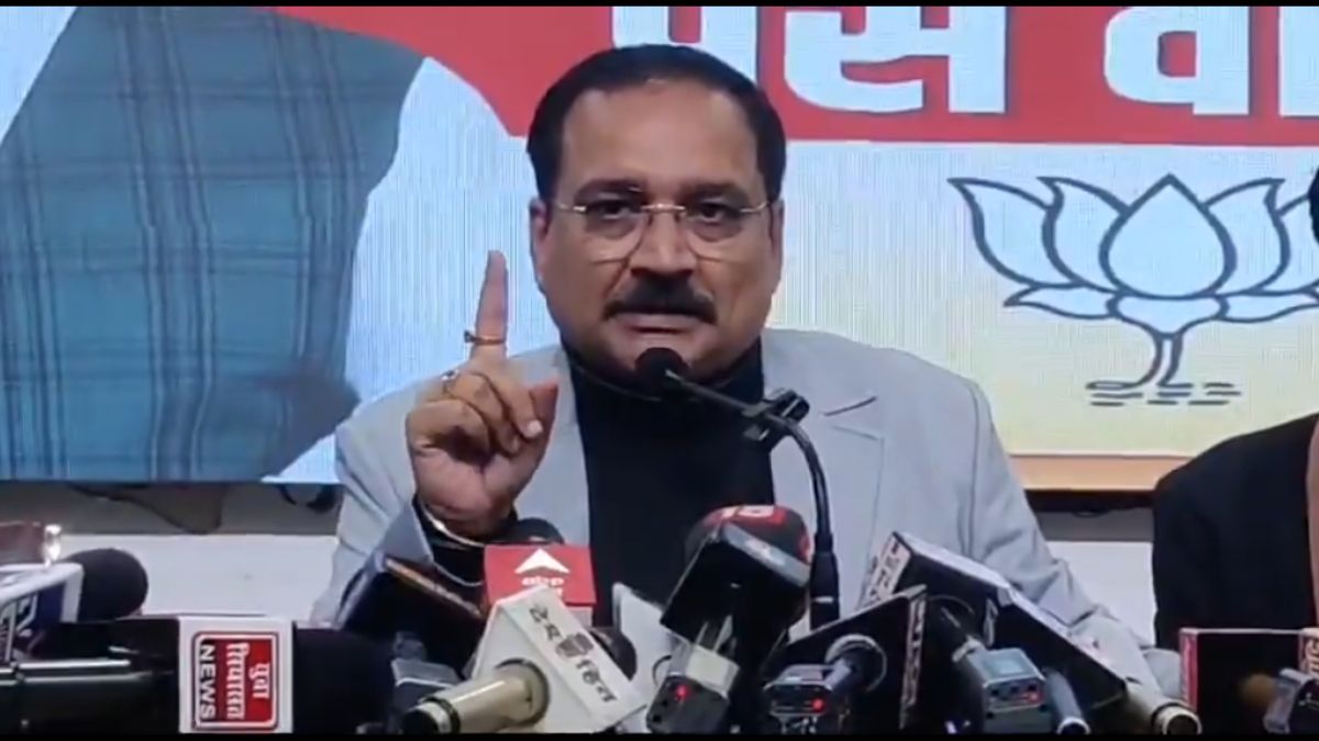 ‘बीजेपी ने AAP पर लगाया वोटर लिस्ट में धांधली का आरोप,’ वीरेंद्र सचदेवा ने पूछा- 14 लाख लोग कहां से आए?