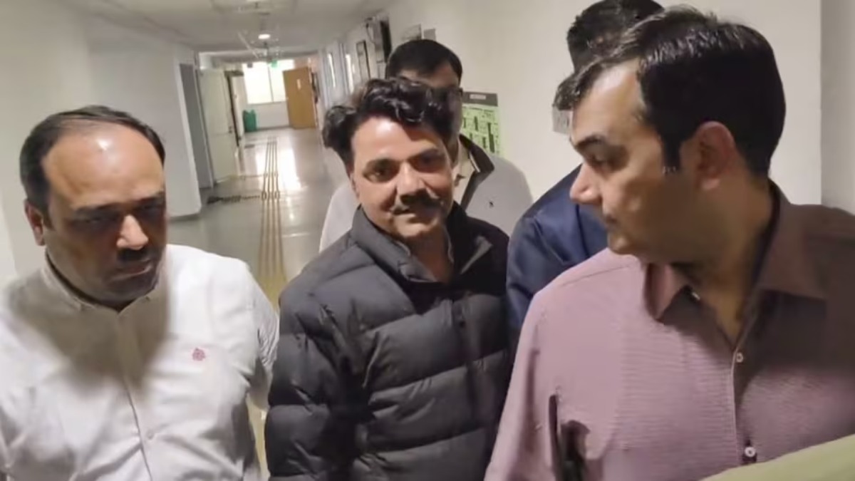 AAP विधायक को कोर्ट से लगा बड़ा झटका: 13 दिसंबर तक रिमांड पर भेजे गए नरेश बालियान, इस मामले में पुलिस करेगी पूछताछ