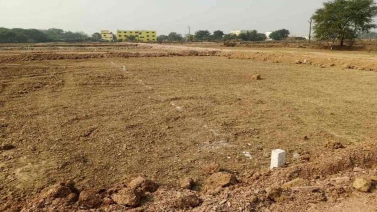 जमीन दलालों ने प्रशासन को दिखाया ठेंगा, अवैध प्लॉटिंग के खिलाफ जहां-जहां हुई बड़ी कार्रवाई, वहां फिर धड़ल्ले से बिक रहे जमीन…