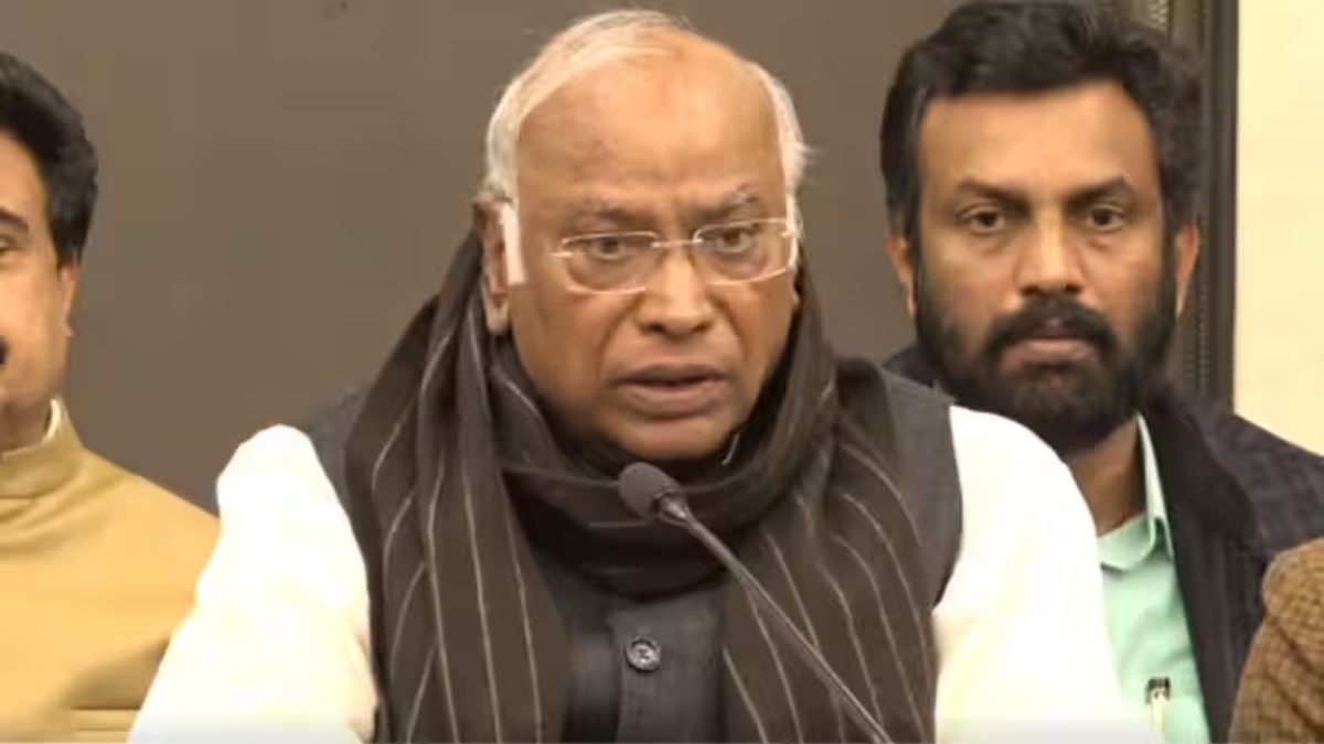 खरगे का उपराष्ट्रपति धनखड़ पर सनसनीखेज आरोप, बोले- सदन में करते है कभी सरकार तो कभी RSS की तारिफ