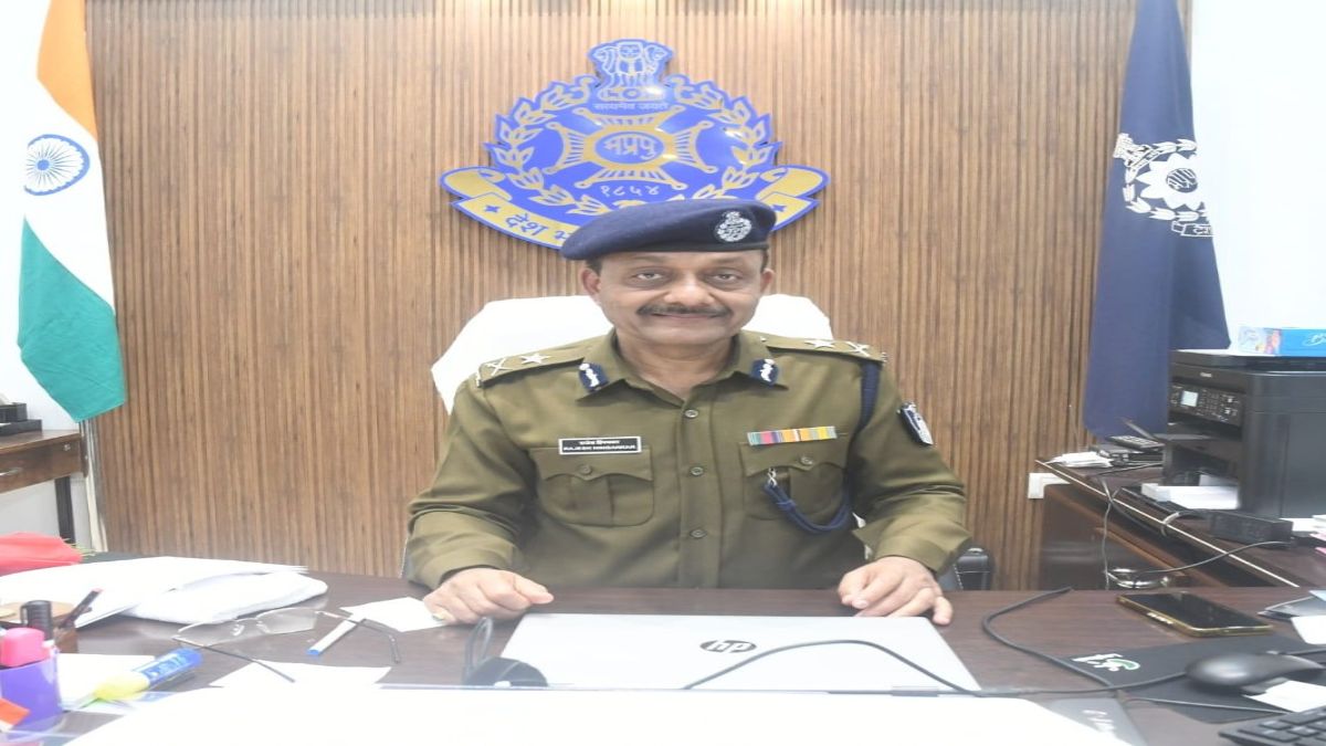 बड़ी खबरः रिटायरमेंट के बाद मुख्यमंत्री के OSD बने राजेश हिंगणकर, सचिवालय लौटे रिटायर्ड IPS, आदेश जारी