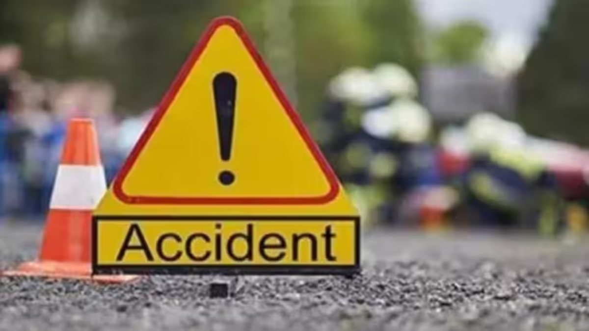 दर्दनाक हादसा: तेज रफ्तार हाइवा के चपेट में आए बाइक सवार, 2 की मौत…