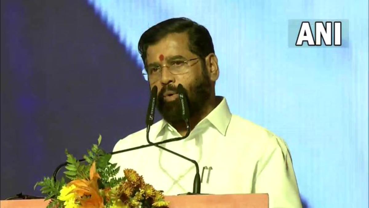 Maharashtra: डिप्टी CM बने एकनाथ-अजित पवार, CM के बाद उपमुख्यमंत्री बनने वाले शिंदे महाराष्ट्र के दूसरे नेता