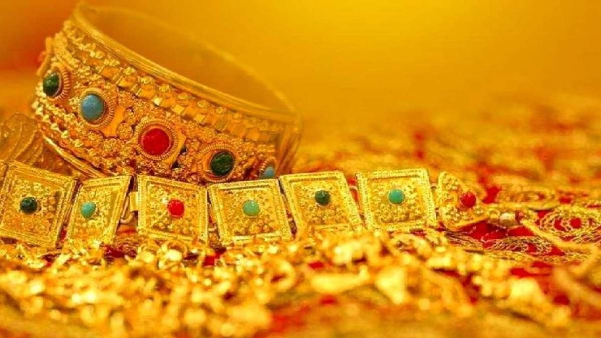 Gold Silver Investment: आज झूम उठा सराफा बाजार, सोने-चांदी की कीमतों में उछाल, जानिए किस रेट में बिक रहे जेवरात…