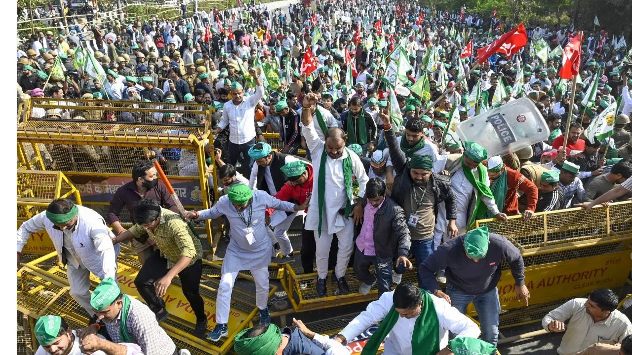 Kisan Andolan: शंभू बॉर्डर पर डटे MP के भी अन्नदाता, किसान संघ ने बताया राजनीतिक षड्यंत्र, कहा- दिल्ली नहीं राज्य आंदोलन की हो बात