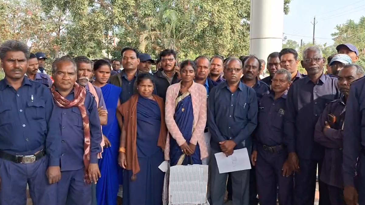 नियम विरुद्ध नियुक्ति पर बिफरे कोटवार, कलेक्टर से मुलाकात कर जताया विरोध, रखी यह मांग…
