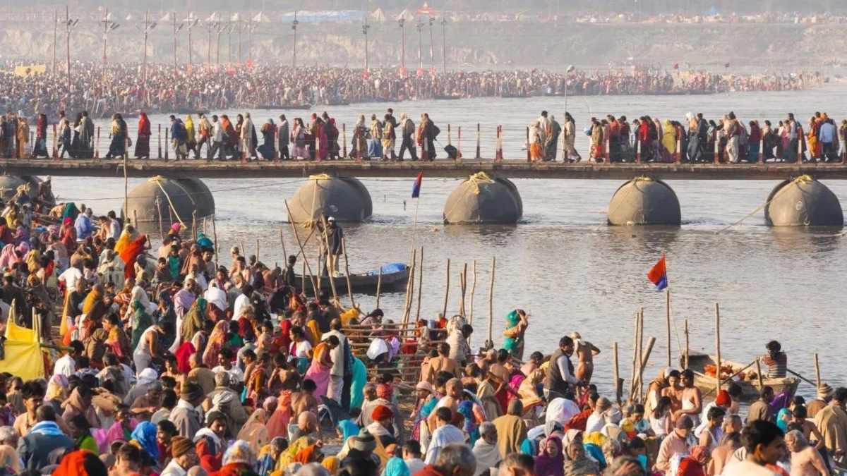 Mahakumbh 2025: महाकुंभ में अपनों से खो जाएं तो क्या करें ?