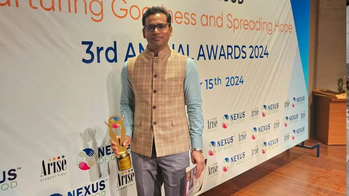 IFS मनीष कश्यप के महुआ बचाओ अभियान को मिला “Nexus of Good“ फाउंडेशन अवॉर्ड्स
