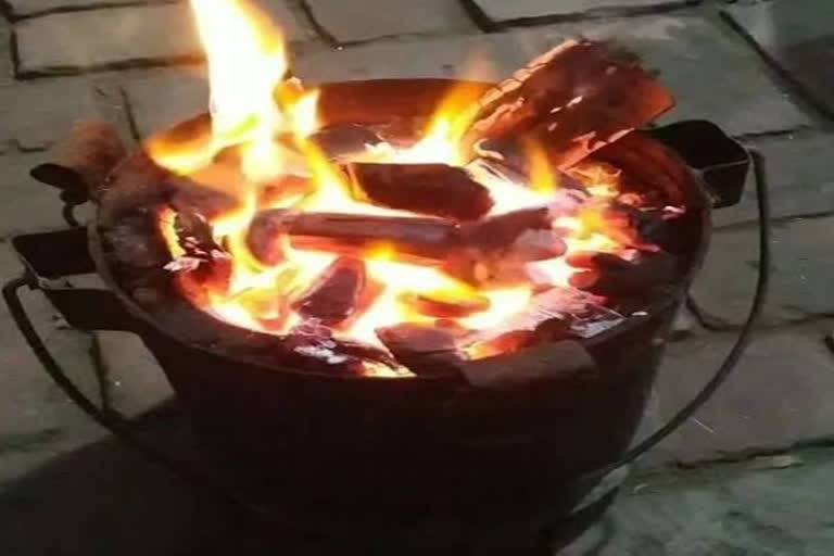 मोहाली : अंगीठी जलाकर सोया था परिवार… दम घुटने से मां-बेटे की मौत, पिता की हालत गंभीर