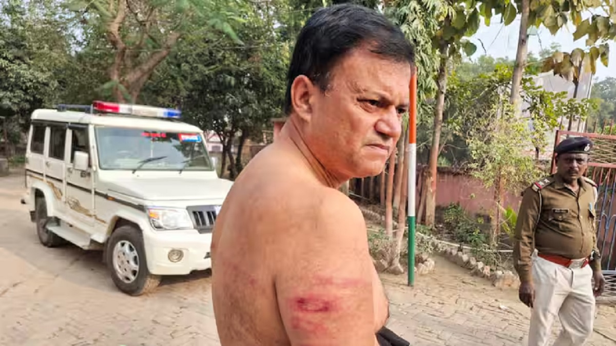 नवादा में जांच के लिए पहुंचे आवास सहायक की लाठी-डंडे से पिटाई, थाने पहुंचा मामला