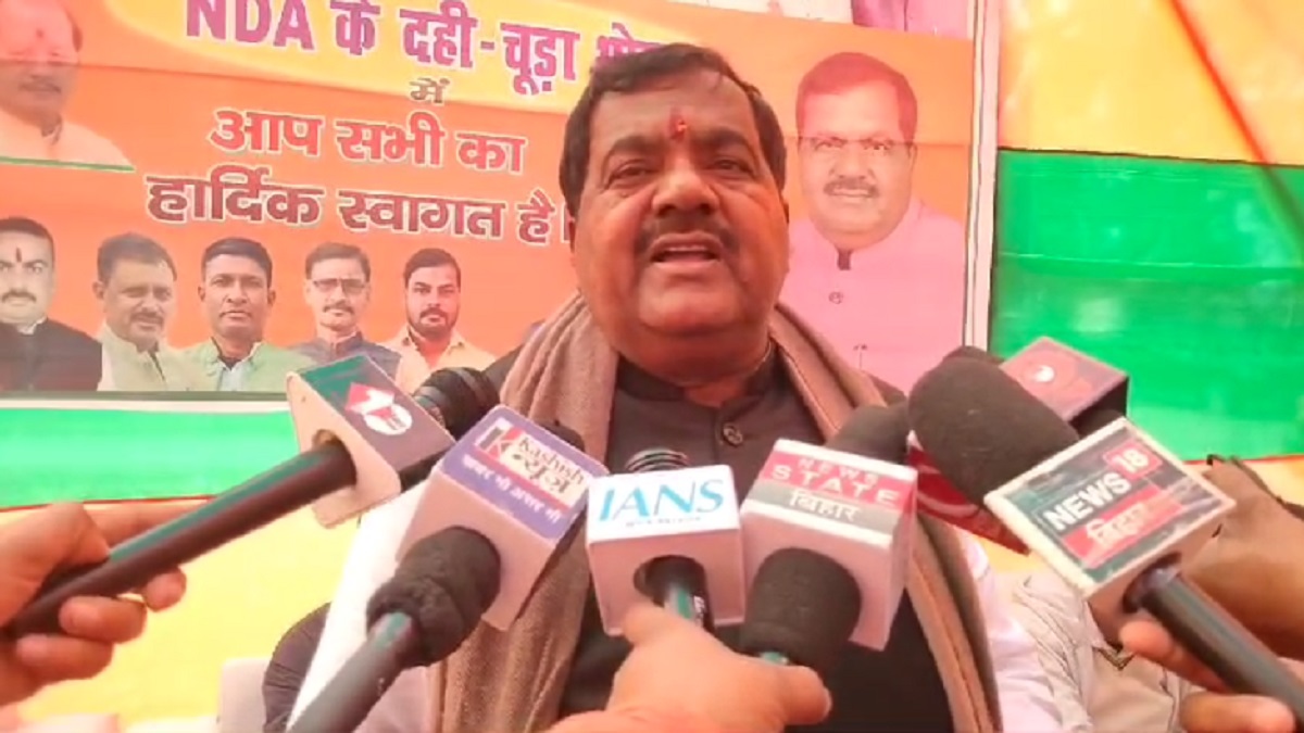 ‘पार्टी नहीं अपराधियों का सिंडिकेट चलाता है राजद’, मंत्री कृष्णनंदन पासवान ने तेजस्वी पर बोला हमला, कहा- अपराध और अपराधी से इनकी…