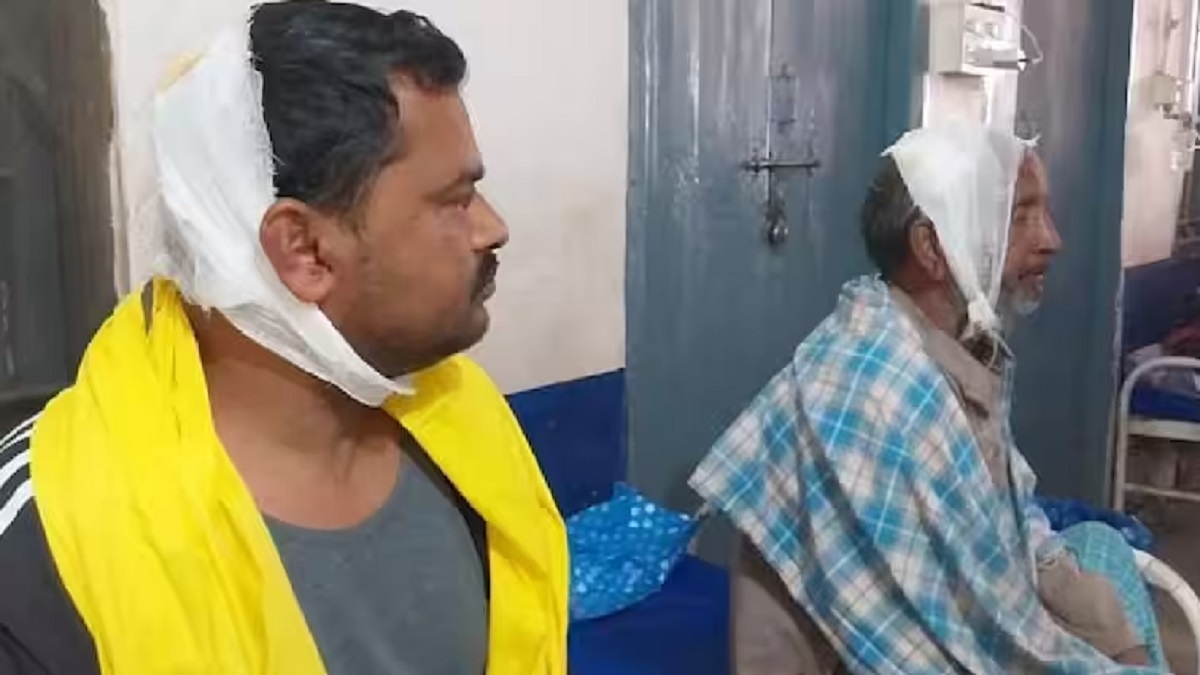 बिहार में JDU नेता के भाई और बेटे के साथ मारपीट, जख्मी हालत दोनों इलाज के लिए अस्पताल में भर्ती