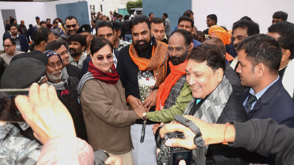 साल के पहले दिन डिप्टी सीएम सम्राट चौधरी ने BJP कार्यकर्ताओं से की मुलाकात, कहा- चुनाव तो होंगे, लेकिन मेरी कामना है कि…