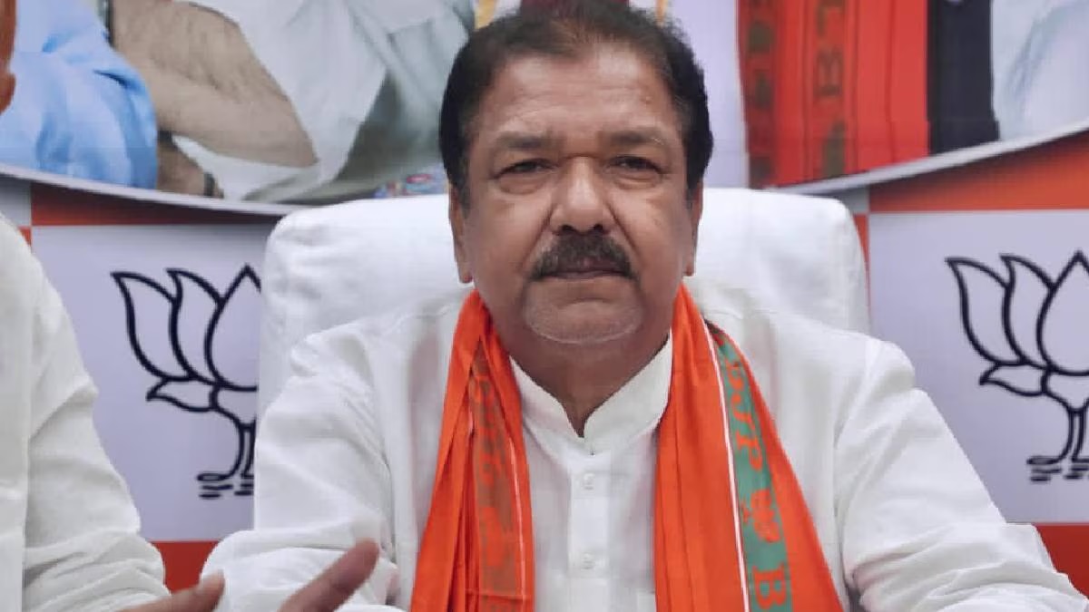 ‘कांग्रेसियों को कभी माफ नहीं करेंगी मां गंगा’ महाकुंभ हादसे पर कांग्रेस के सवाल उठाने पर भड़के दिलीप जायसवाल, राहुल गांधी के लिए कही ये बात…