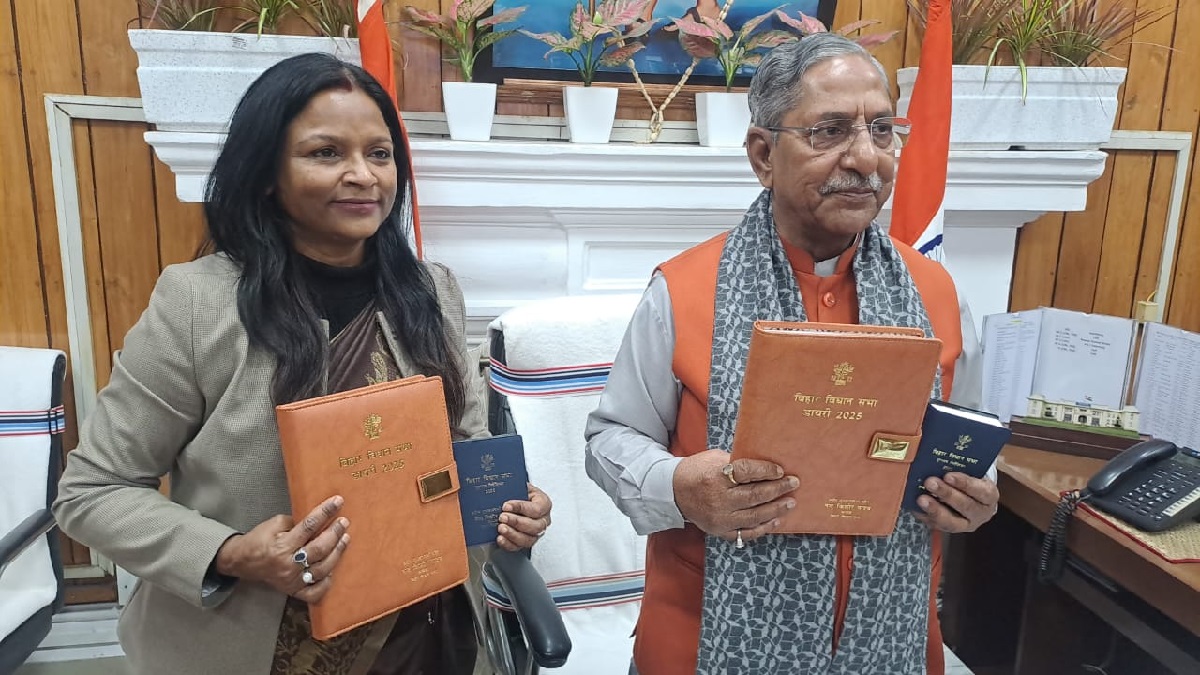 विधानसभा अध्यक्ष नंदकिशोर यादव ने डायरी और दुरभाषा निर्देशिका के 25वें संस्करण का किया लोकार्पण