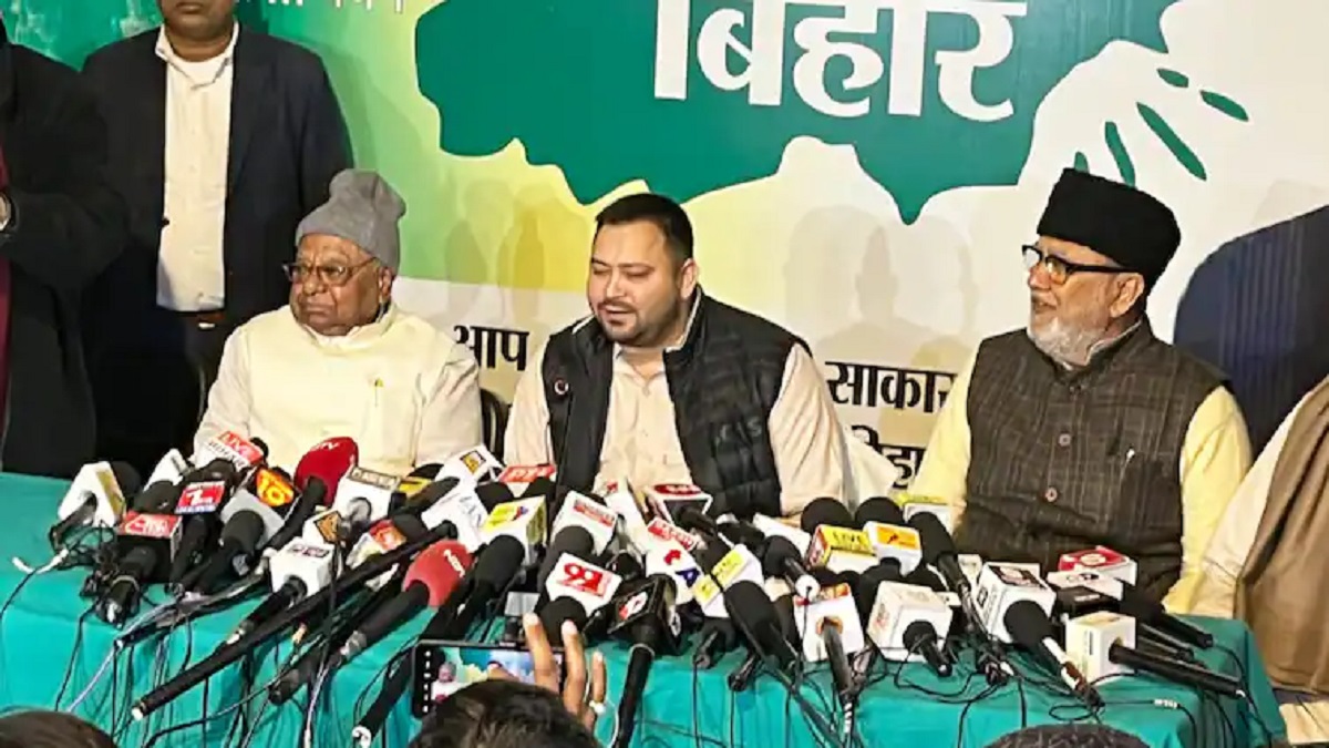 सीएम नीतीश को लगा नए साल का पहला झटका, RJD में शामिल हुआ ये दिग्गज नेता, तेजस्वी ने दिलाई सदस्यता