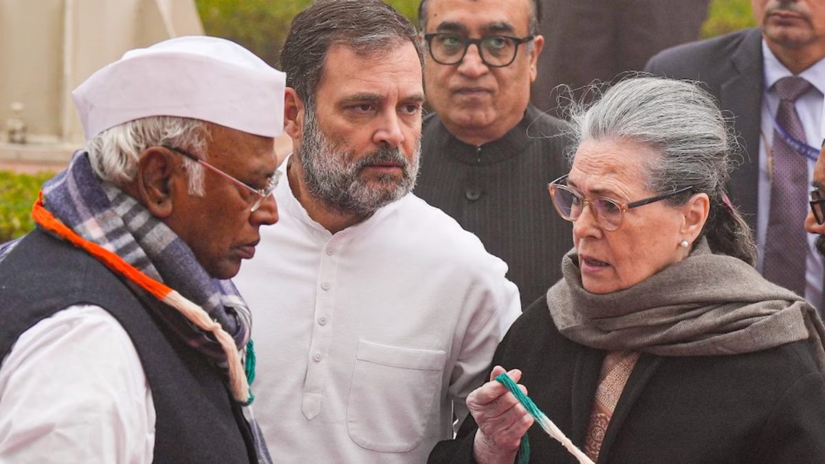 कांग्रेस के पूर्व प्रधानमंत्रियों पर बरसे राहुल गांधी, बोले- झूठ नहीं बोलूंगा… 90 के दशक में कांग्रेस ने दलितों और OBC का भरोसा खो दिया था, अपनी दादी इंदिरा गांधी के कार्यकाल पर भी कह दी बड़ी बात