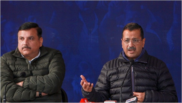 Delhi Election 2025: AAP ने दिल्ली की वोटर लिस्ट में धांधलियों के पेश किए सबूत, कहा- ‘BJP के मंत्री EC की आंखों में धूल झोंक रहे’