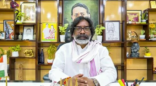 असमंजस में हेमंत सोरेन दिल्ली चुनाव पर कहा- AAP या कांग्रेस के समर्थन पर फैसला ‘गुरुजी’ लेंगे