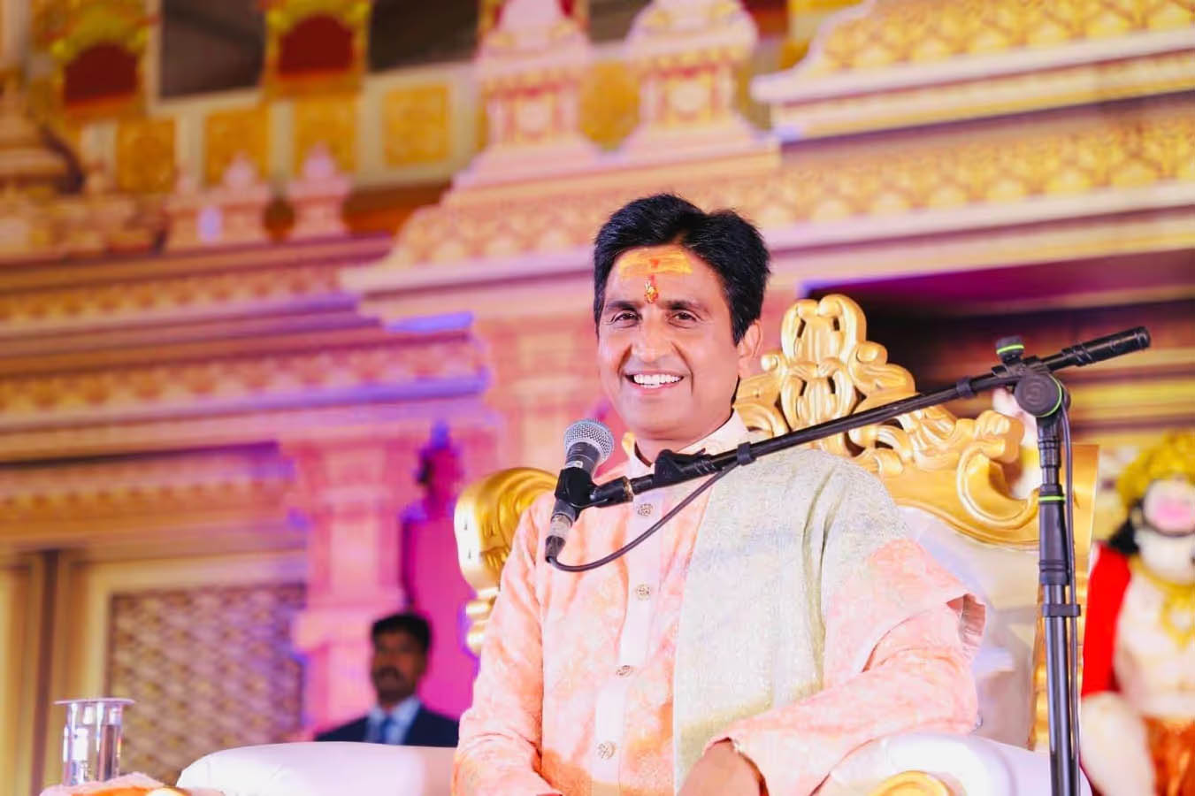 मेरे भी एक दोस्त रहे हैं….रामकथा सुनाते हुए कुमार विश्वास ने केजरीवाल पर साधा निशाना, कहा- सुग्रीव ‘शीशमहल’ में चला गया, 50 लाख का टॉयलेट और…