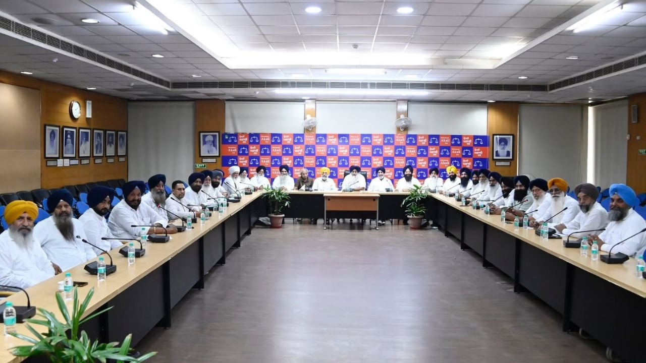 शिरोमणि अकाली दल को 1 मार्च को मिलेगा नया प्रधान, अकाली दल वर्किंग कमेटी की बैठक में हुआ ऐलान