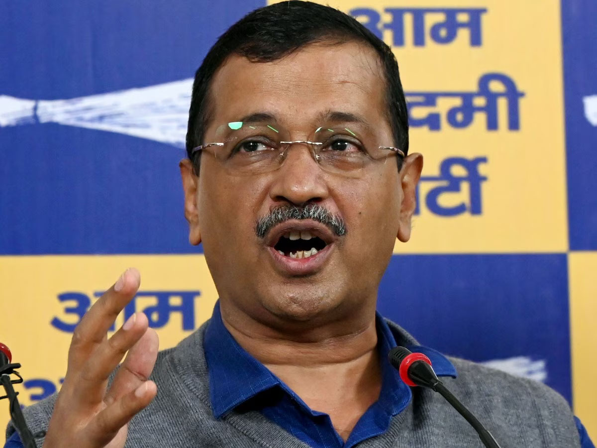 Delhi: नरेला में झुग्गी तोड़े जाने पर अरविंद केजरीवाल का BJP पर हमला, कहा- गाली गलौज पार्टी वालों, भगवान तुम्हें..