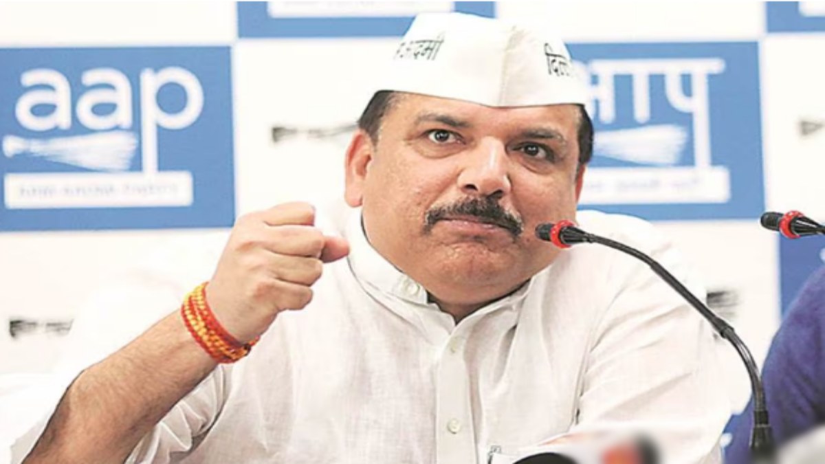 दिल्ली फतह के लिए AAP का खास प्लान: पूर्वांचलियों को साधने बनाई टास्क फोर्स, सांसद संजय के नेतृत्व में 7 टीमें कर रही काम
