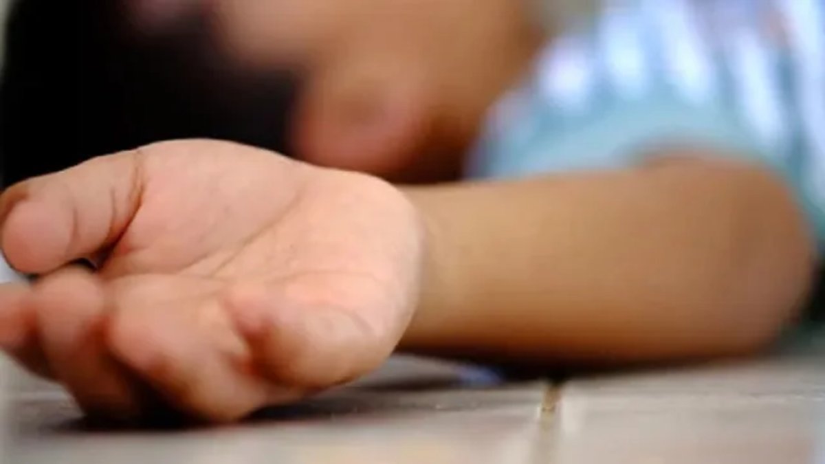 खेल-खेल में आई मौत: झूला झूलने के दौरान हुआ कुछ ऐसा कि 12 साल के बच्चे की चली गई जान, मामला जानकर दहल उठेगा दिल