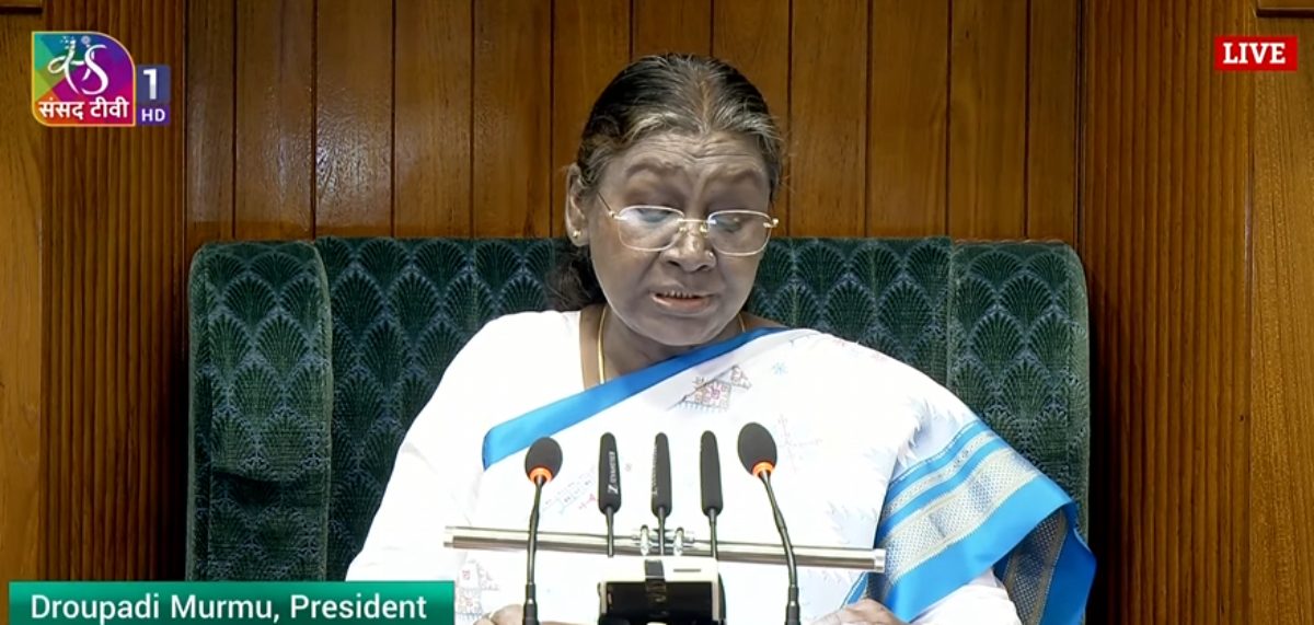 Budget Session 2025 Live: आठवें वेतन आयोग, महाकुंभ हादसा, 70+ बुजुर्गों को आयुष्मान, मिडिल क्लास, युवाओं और महिलाओं की बात… जानें राष्ट्रपति द्रौपदी मुर्मू के अभिभाषण में और क्या रहा