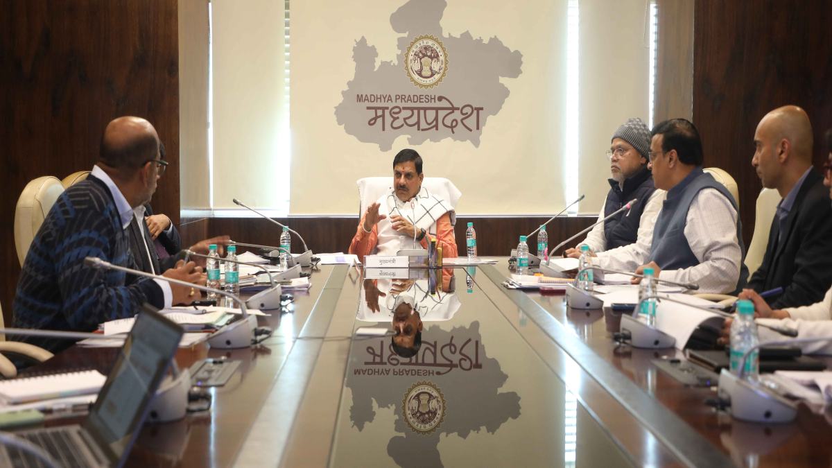 मां नर्मदा किनारे मोहन सरकारः महेश्वर में 24 जनवरी को  कैबिनेट की बैठक, प्रदूषण से जुड़े प्रस्तावों पर होगा मंथन